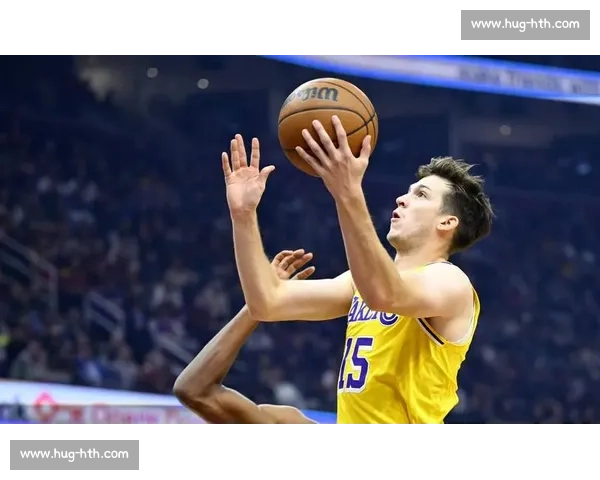 湖人易主后的生死局：佩林卡今夏背水一战