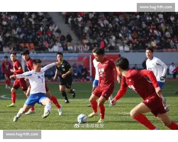 连超激战：场均 6.7 球点燃全城足球热情